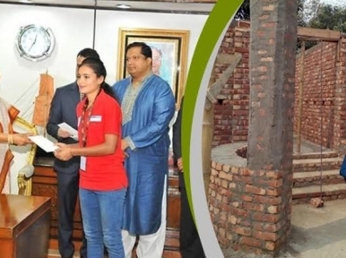 Swapna building house with PM's awarded money